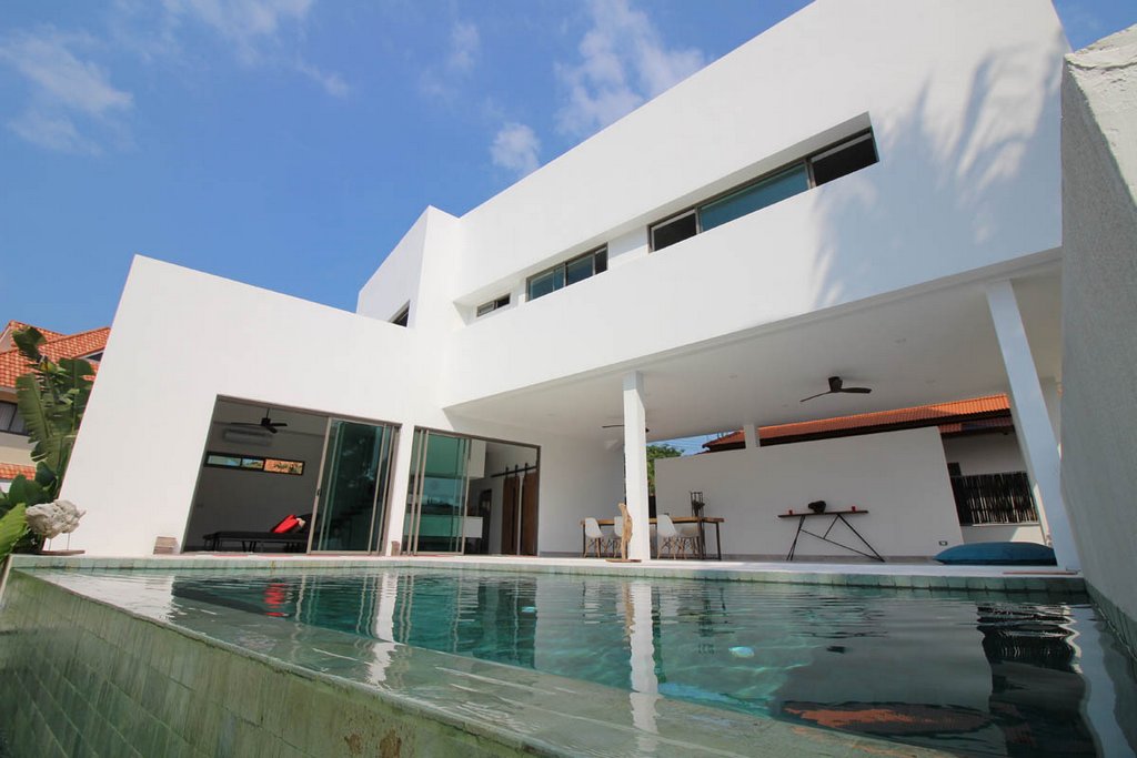 Peaceful Modern 3 Bedroom Pool Villa For Sale, Koh Samui