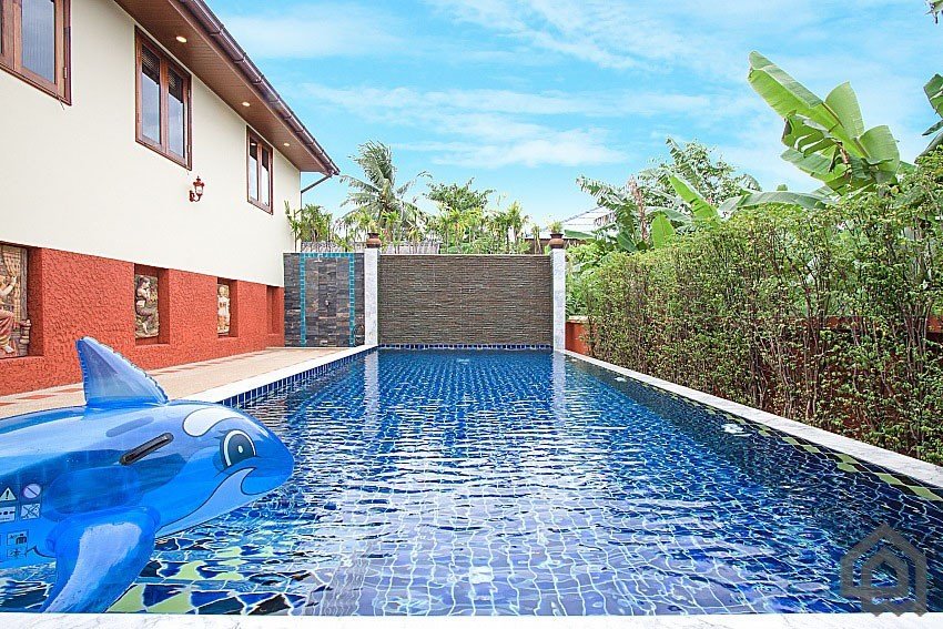 Modern Koh Samui Villa Traditional Style For Sale