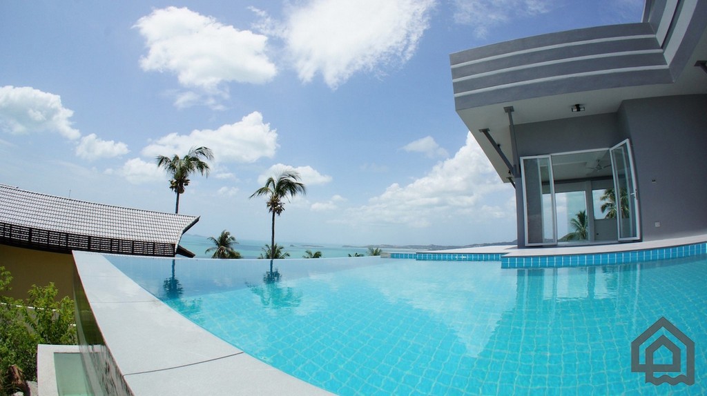 Modern Bophut Villa For Sale on Koh Samui