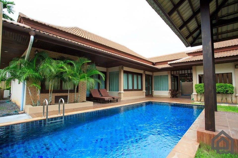 spacious pool villa for sale, whispering palms, koh samui