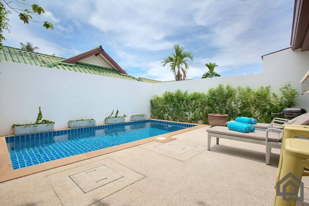 luxury garden pool villa for sale, koh samui