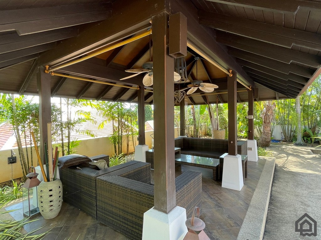 balinese style villa for sale, koh samui