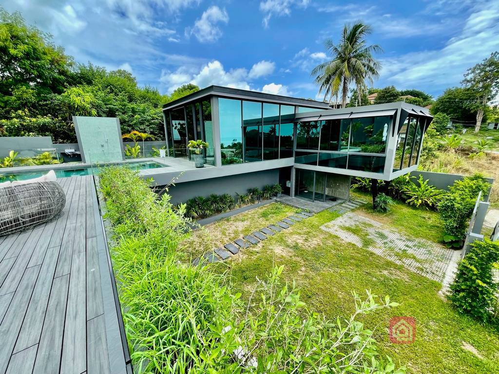 sea view villa near beach for sale