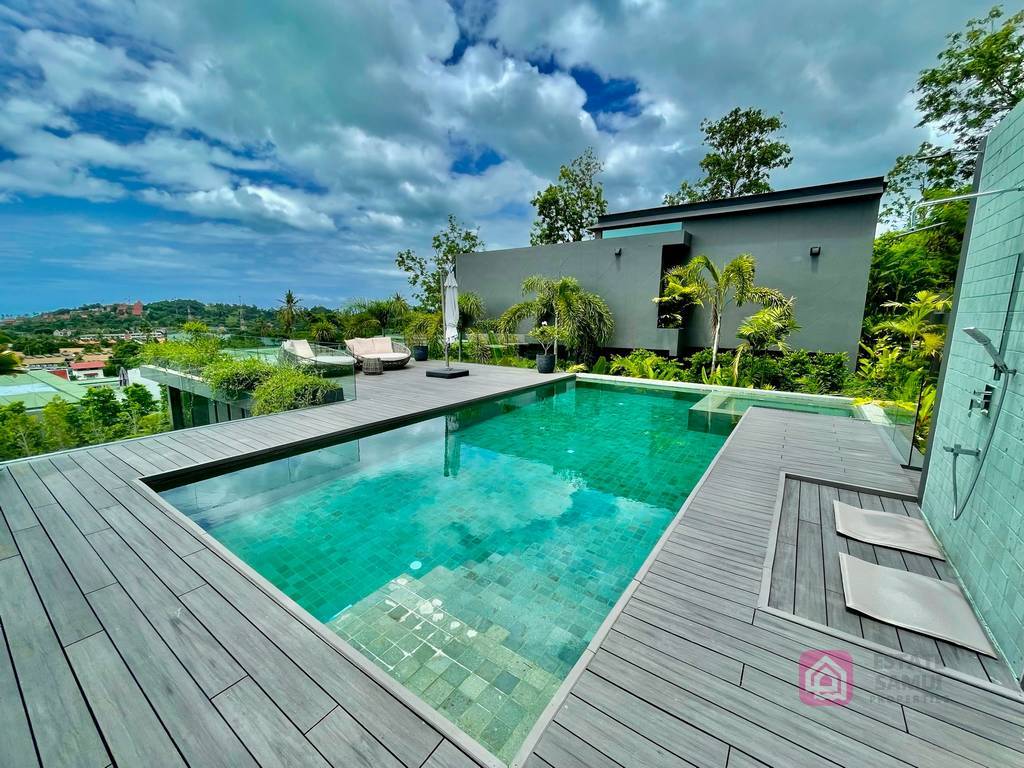 sea view villa near beach for sale