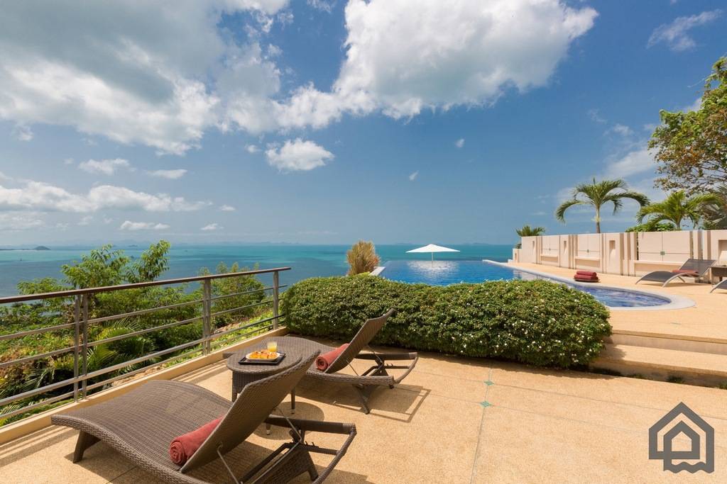 panoramic ocean view villa