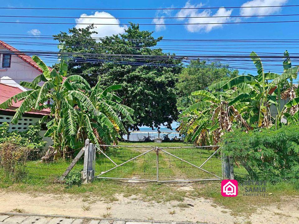 beachfront land plot