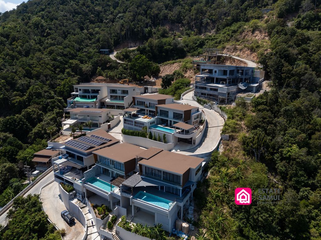 the heights villa estate
