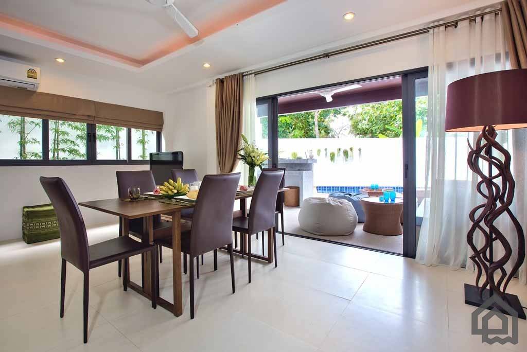 dining area opening to pool