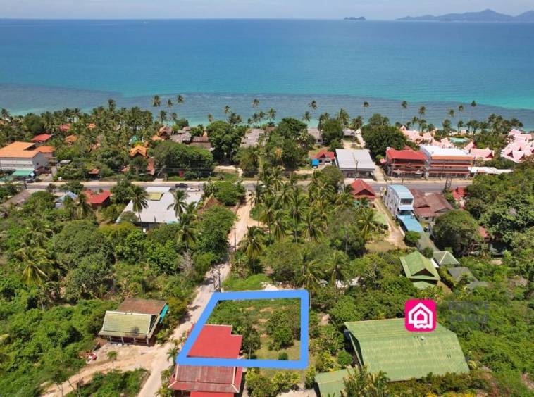 contemporary beachside villa for sale