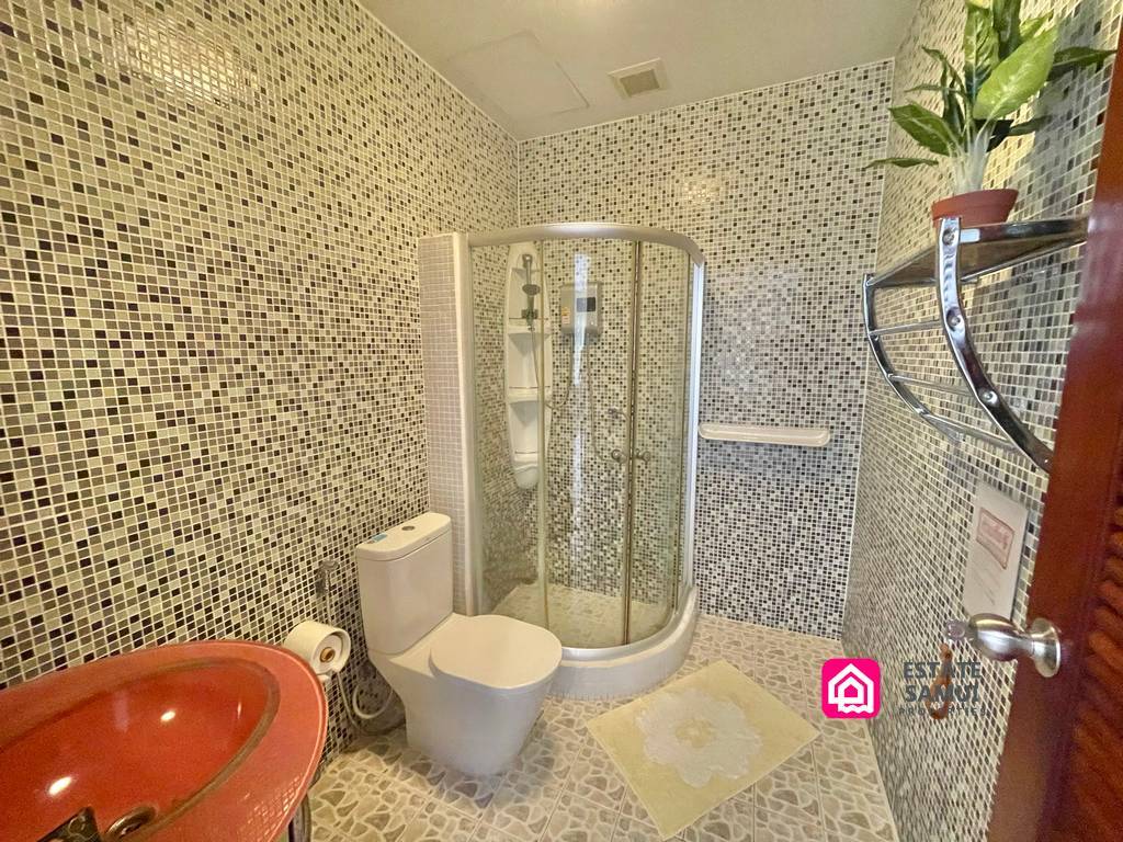 shared shower room on lower floor