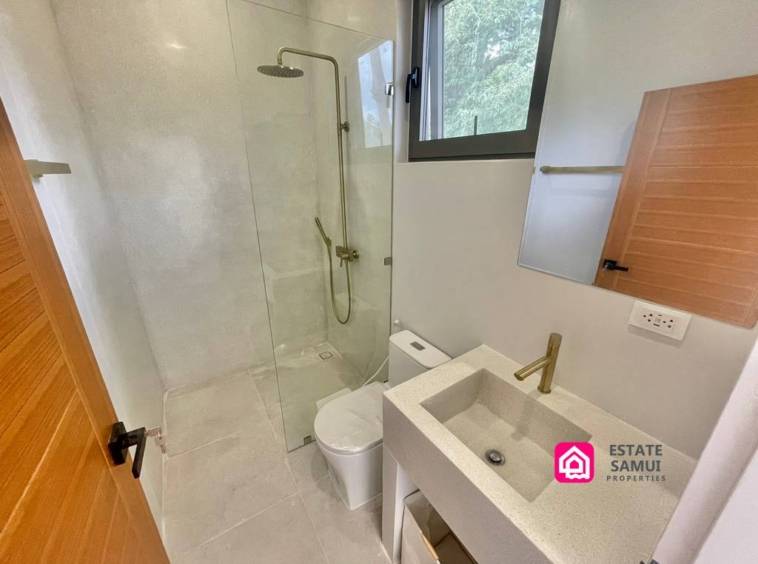 attached shower room
