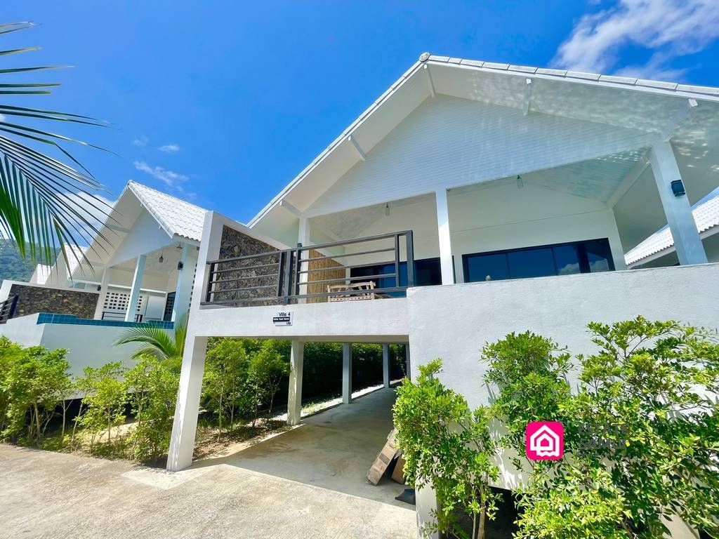 modern bungalows with plunge pool