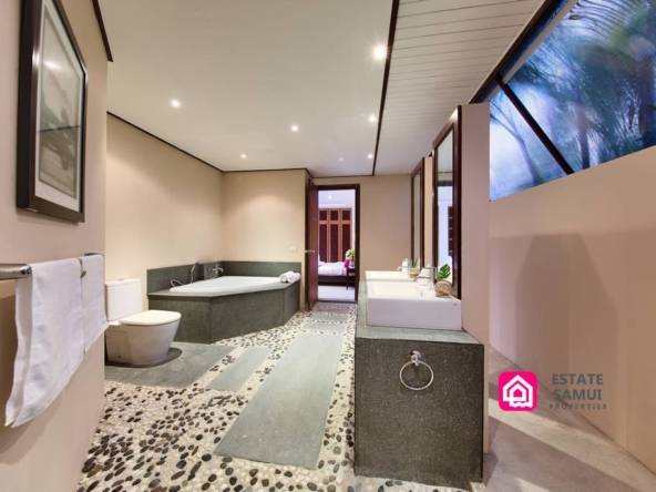 bathroom details