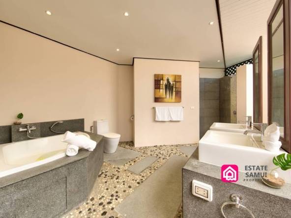 bathroom details
