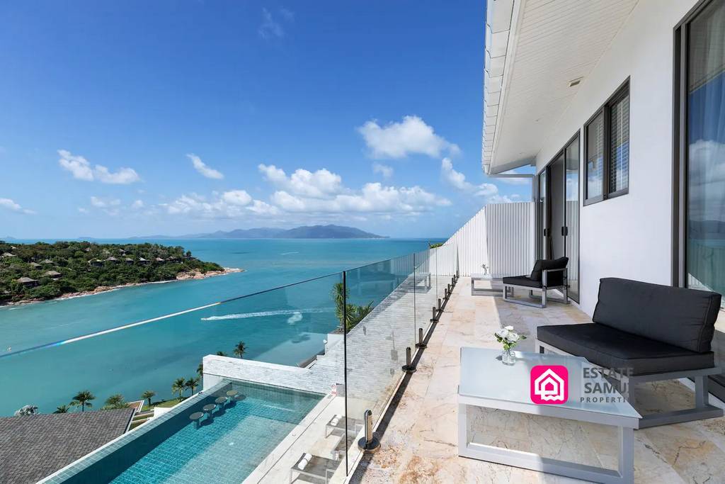 upper balcony beach views