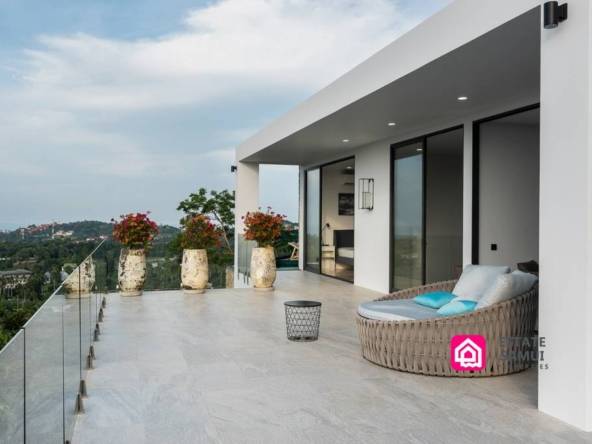 spacious sea view terraces