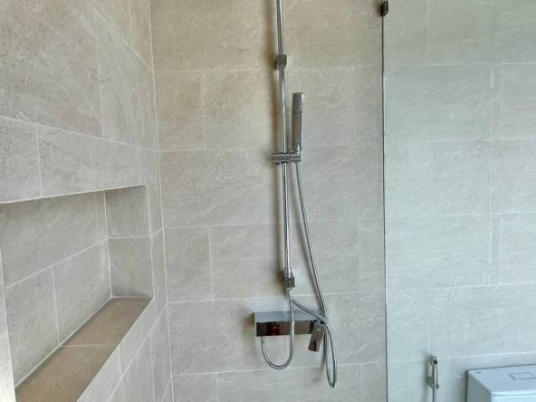 bang por pool villa