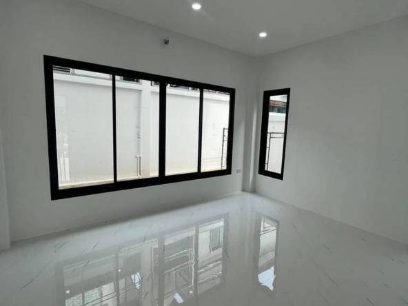 brand new pool villas