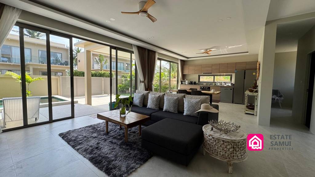 Modern Villa For Sale 600m to Beach – Last Unit!