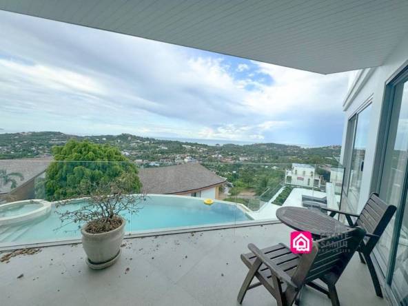Sea View Apartment