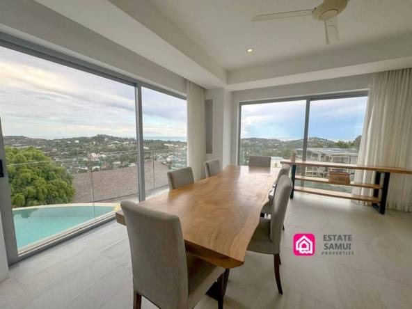 Sea View Apartment