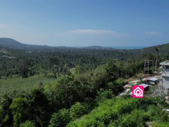 Expansive Maenam Villas For Sale