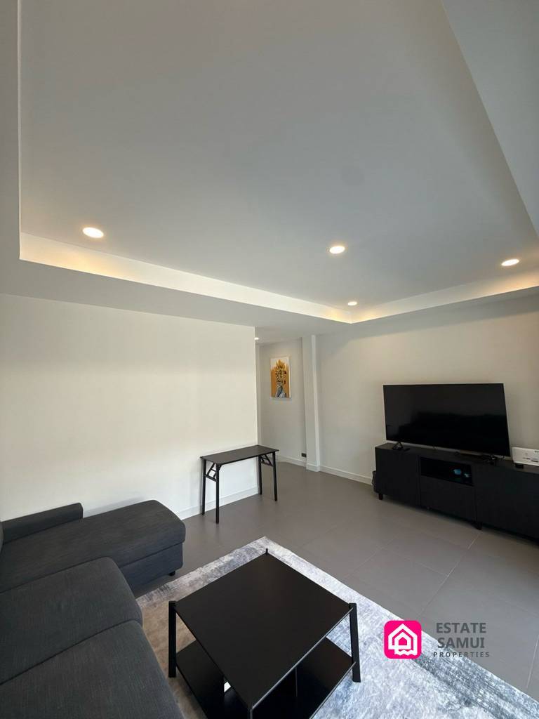 Modern Bophut Town House