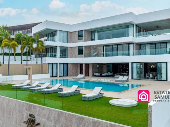 Luxurious Beachside Villa for Sale