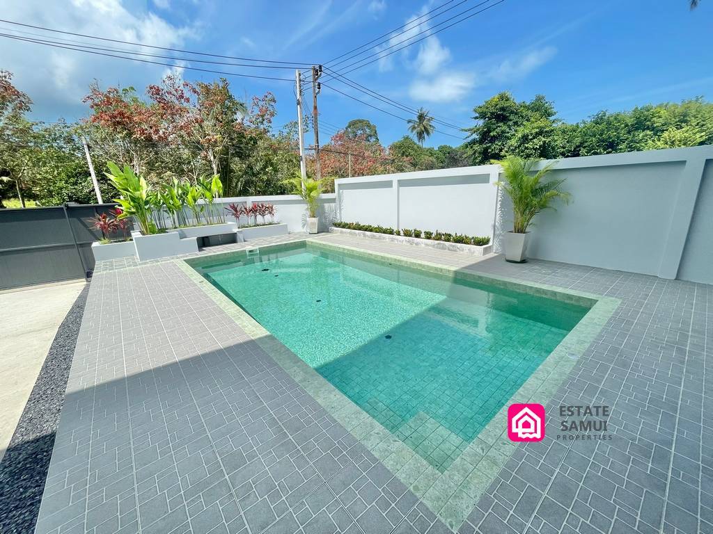 Maenam Modern Pool Villas