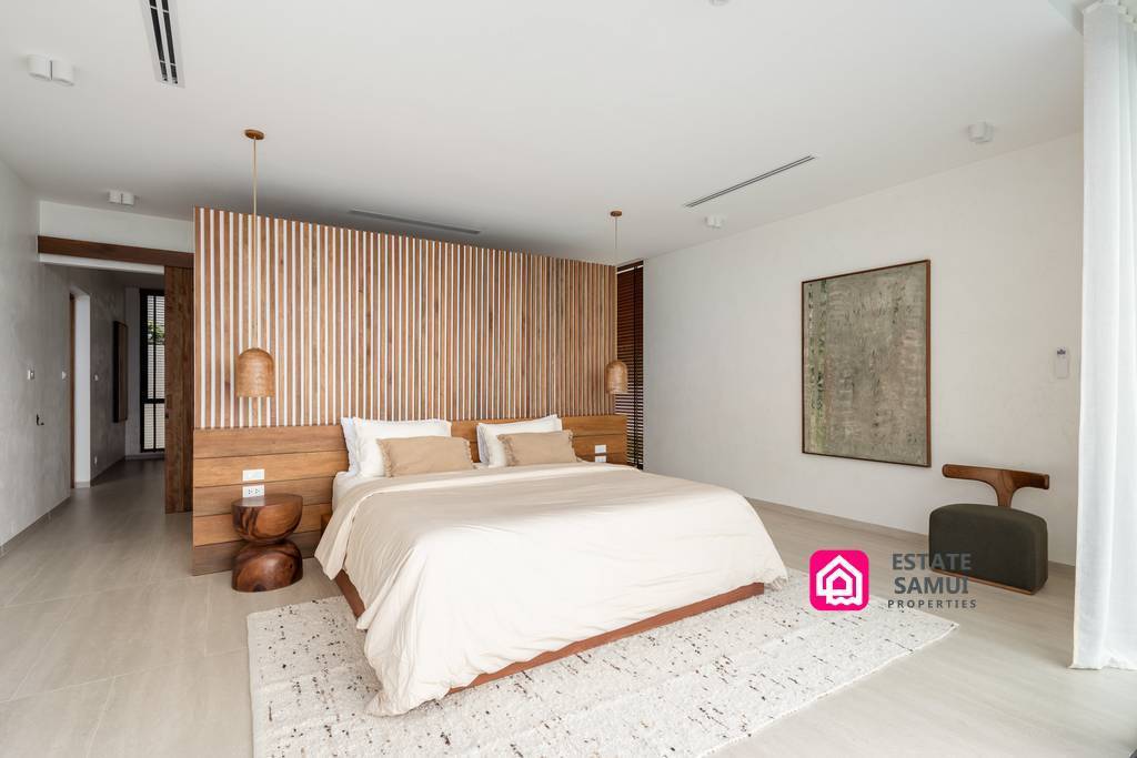 Panoramic View Villa For Sale