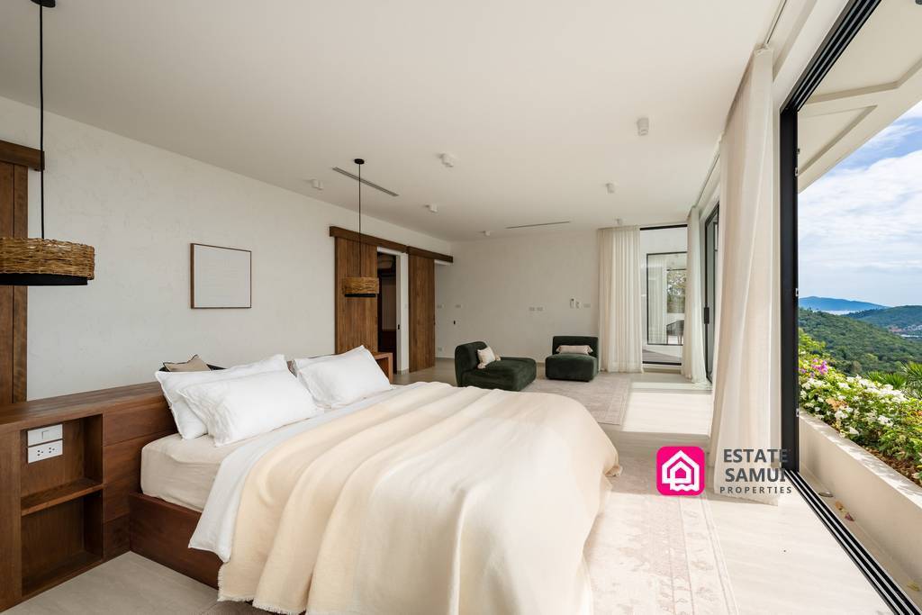 Panoramic View Villa For Sale