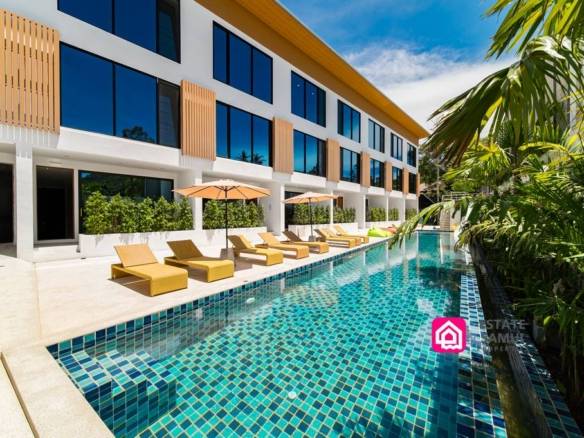 Luxury Town House For Sale