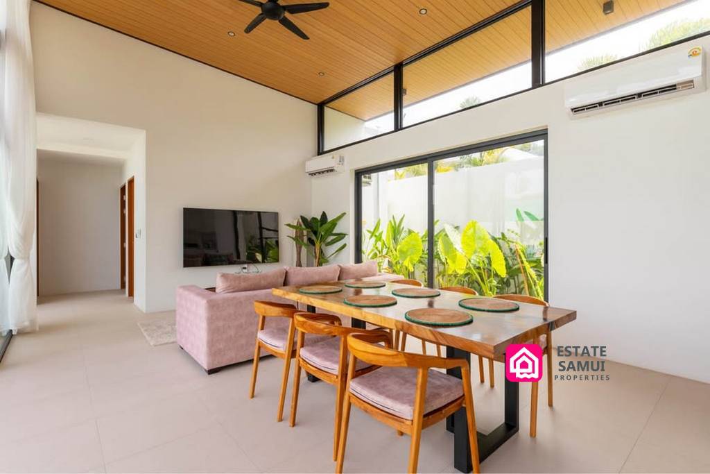 Contemporary Bophut Pool Villa