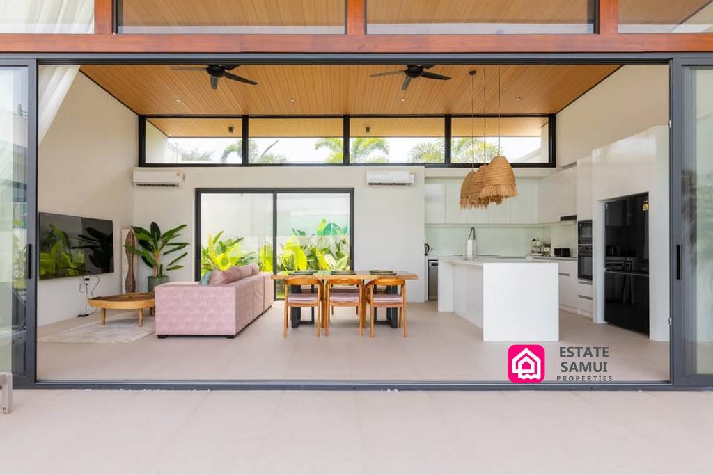 Contemporary Bophut Pool Villa