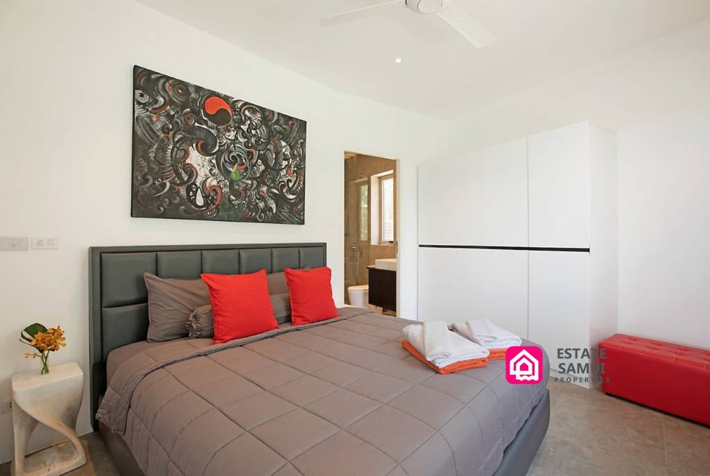 Luxurious Ocean View Villa For Sale