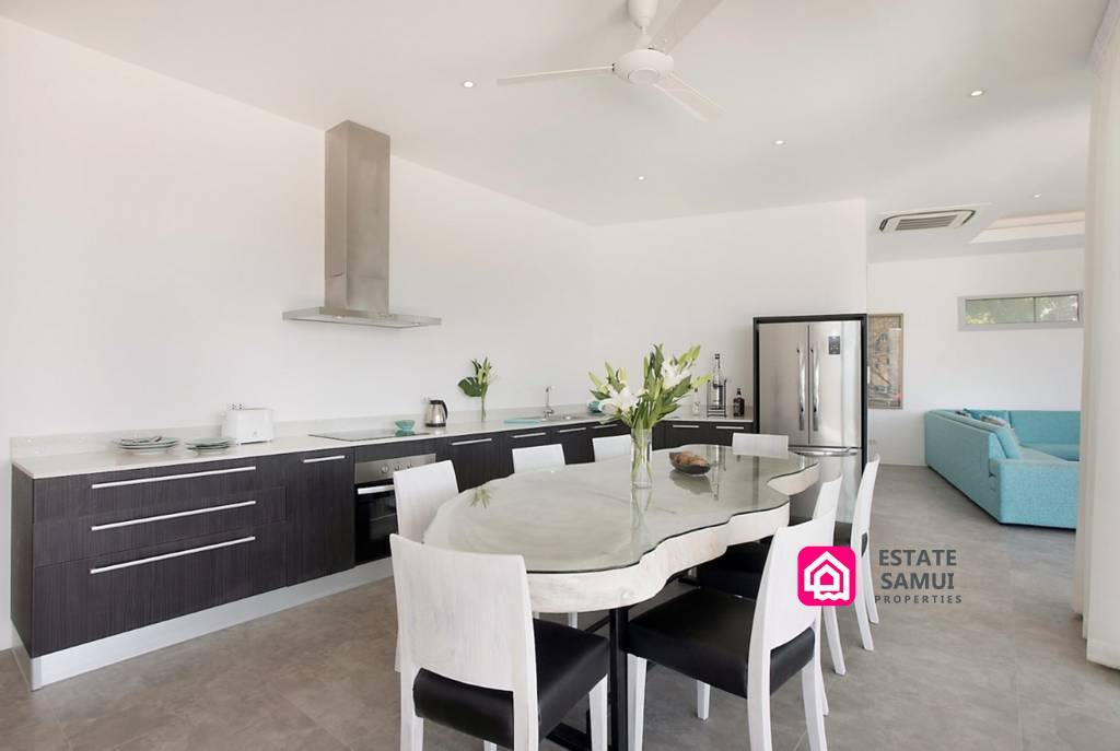 Luxurious Ocean View Villa For Sale