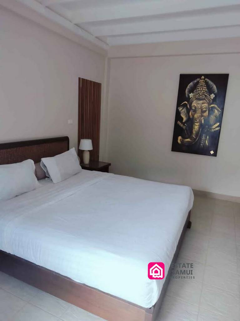 Cozy Lamai Pool Villa For Sale