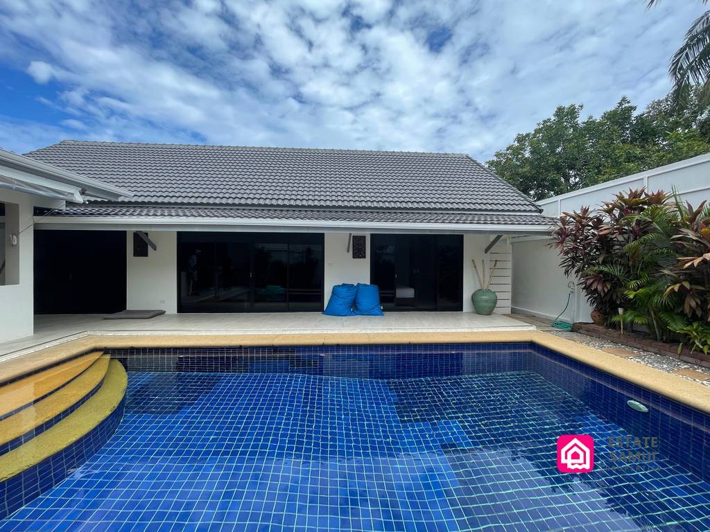 Cozy Lamai Pool Villa For Sale
