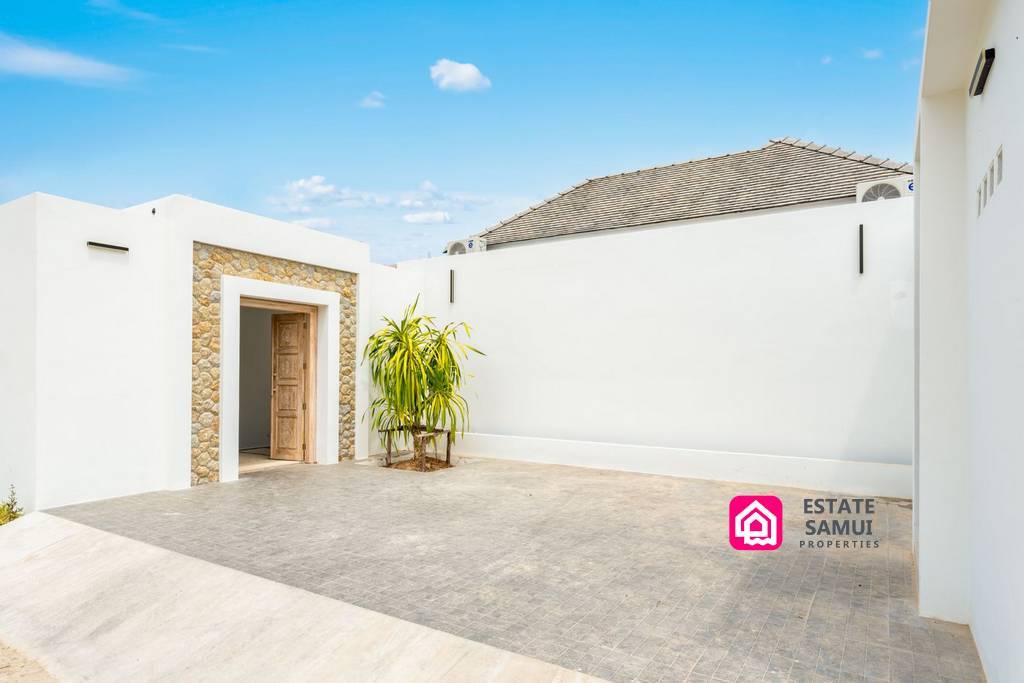 Modern Tropical Pool Villa