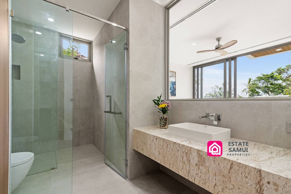 Bang Por Modern Villa