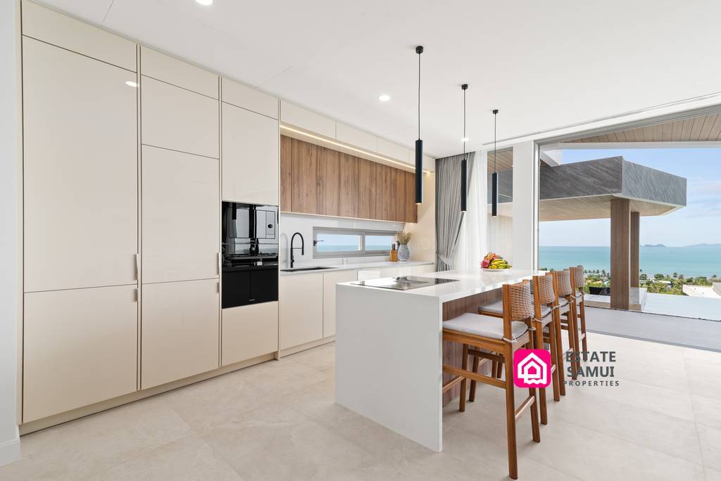 Expansive Sea View Villa