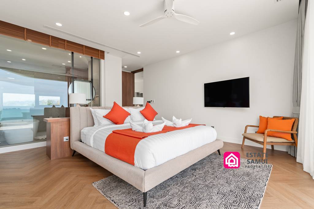 Expansive Sea View Villa