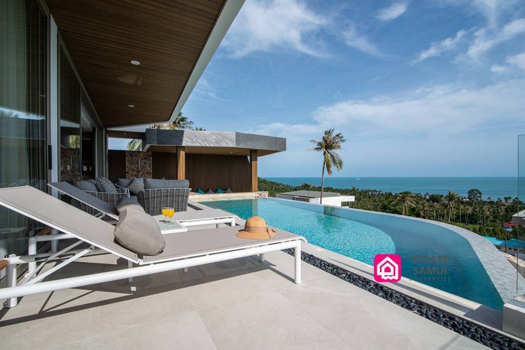 Expansive Sea View Villa