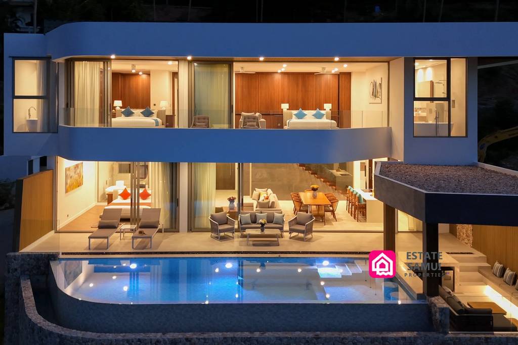 Expansive Sea View Villa