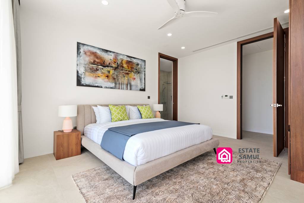 Expansive Sea View Villa