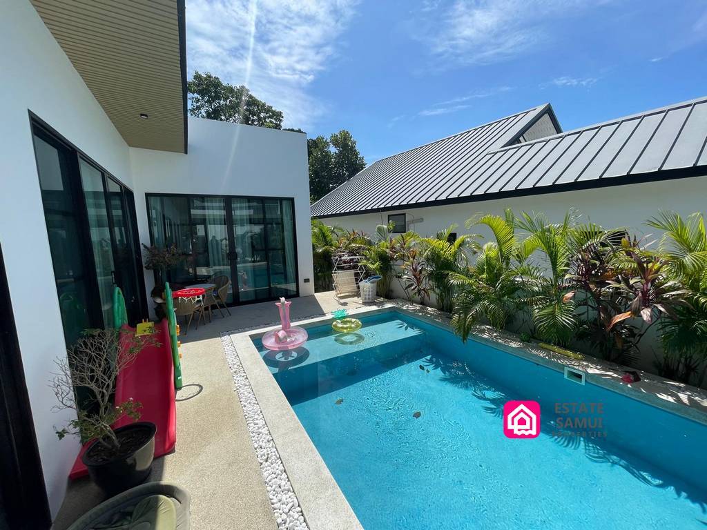Cozy Pool Villa For Sale