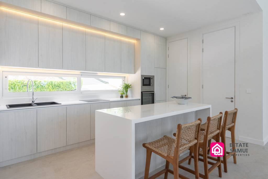 Modern Partial View Villa