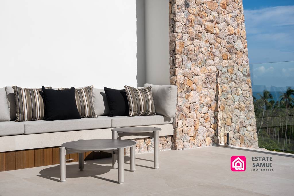 Modern Partial View Villa