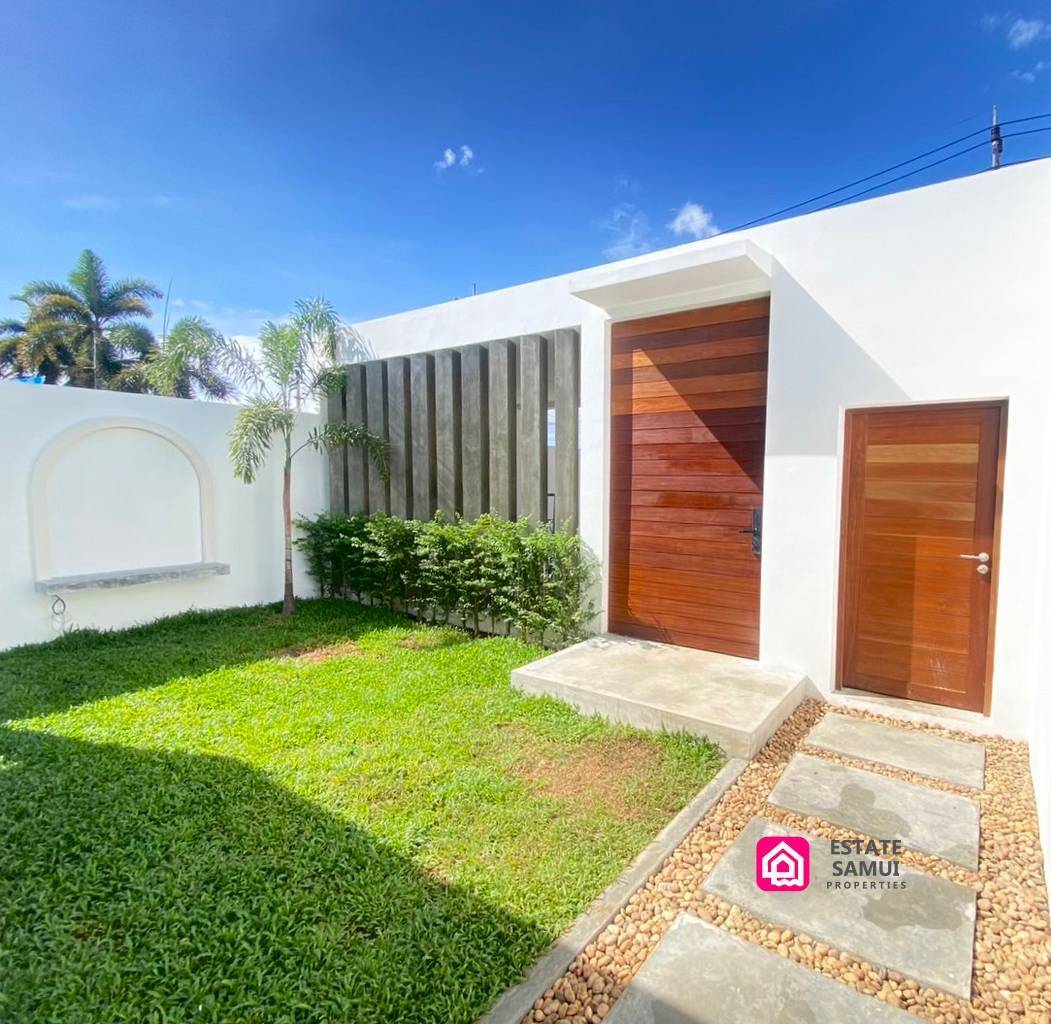 Charming Modern Pool Villas