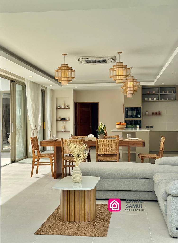 Charming Modern Pool Villas